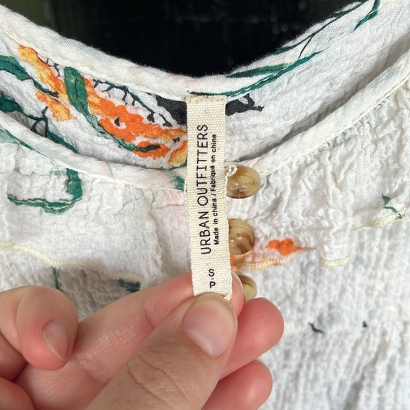 Urban Outfitters Highland Ruffle Tie-Shoulder Babydoll Playsuit Romper Size S - Picture 7 of 8